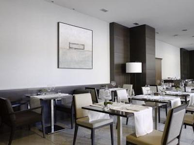 ان اچ میلانو پورتا نوا