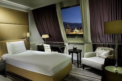 هیلتون پراگ اولد تاون