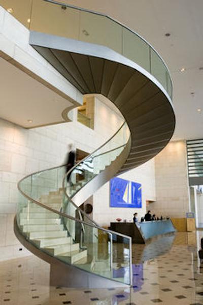 اورستارس گرند مارینا هتل