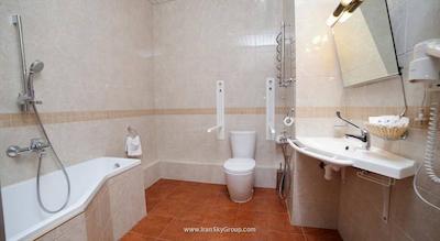 ماتیسو دمیک هتل