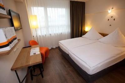 مینهوس استدتهتل فرانکفورت