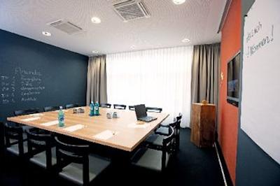 مینهوس استدتهتل فرانکفورت