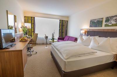 هتل وین ساوت