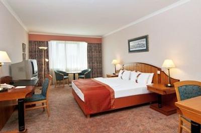 هتل وین ساوت