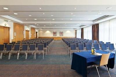 هتل وین ساوت