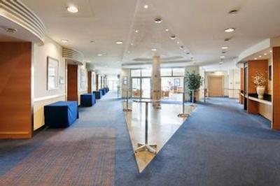 هتل وین ساوت