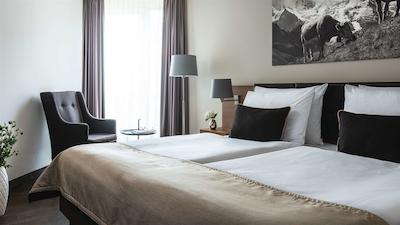 امرن هتل فلورا