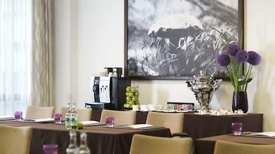 امرن هتل فلورا