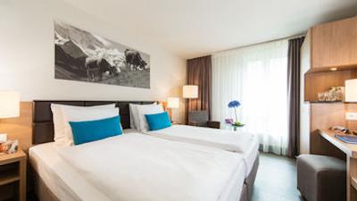 امرن هتل فلورا