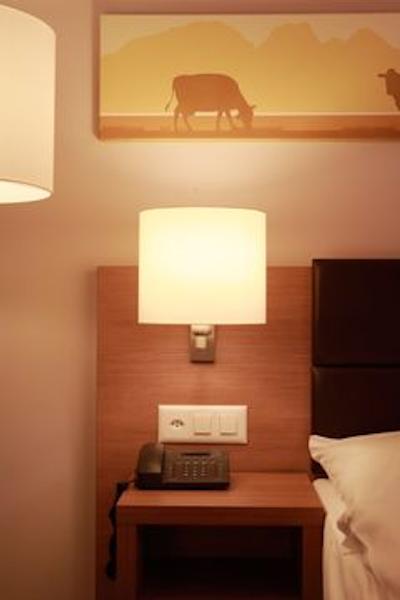 امرن هتل فلورا