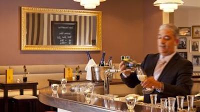 امرن هتل فلورا