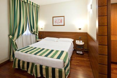 بست وسترن هتل میراژ