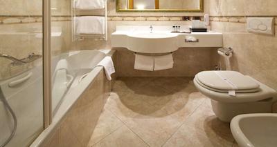 بست وسترن هتل میراژ