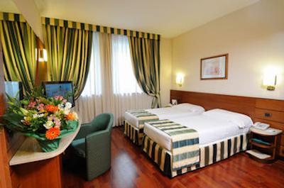 بست وسترن هتل میراژ