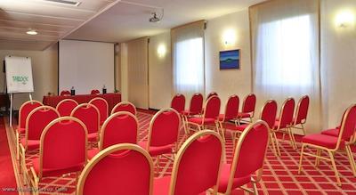 بست وسترن هتل میراژ