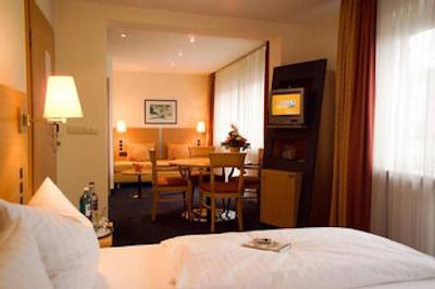 بست وسترن پلازا