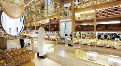 مجستیک رزیدنس