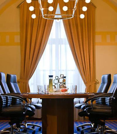 رنسانس امپریال ریدینگ اسکول