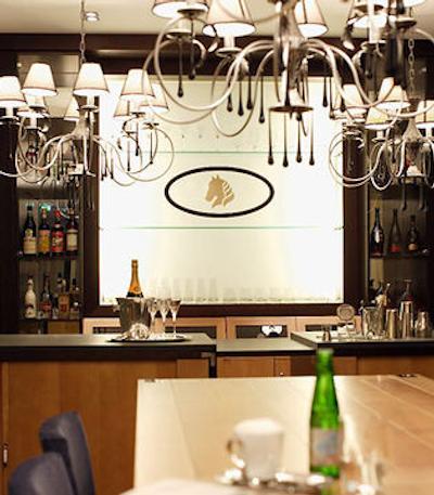 رنسانس امپریال ریدینگ اسکول