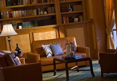 رنسانس امپریال ریدینگ اسکول