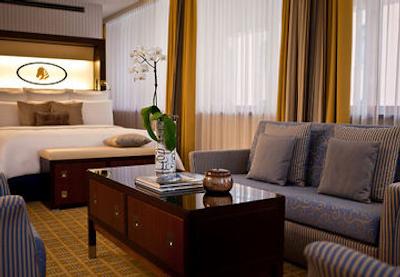 رنسانس امپریال ریدینگ اسکول