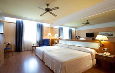 سناتور گران ویا 70 سپا