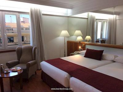 سناتور گران ویا 70 سپا