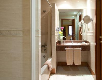 سناتور گران ویا 70 سپا