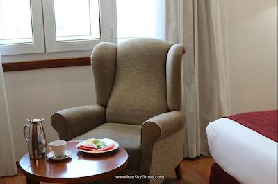 سناتور گران ویا 70 سپا