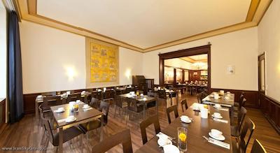 نووم هتل گیتس برلین شارلتنبورگ