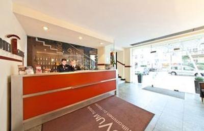 نووم هتل گیتس برلین شارلتنبورگ