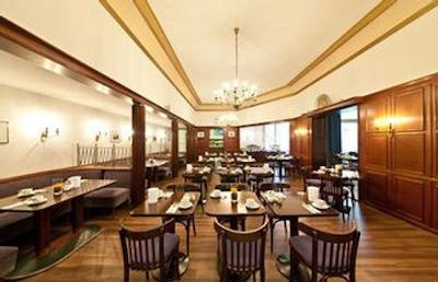 نووم هتل گیتس برلین شارلتنبورگ