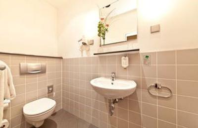 نووم هتل گیتس برلین شارلتنبورگ