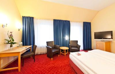 نووم هتل گیتس برلین شارلتنبورگ