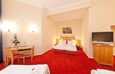 نووم هتل گیتس برلین شارلتنبورگ