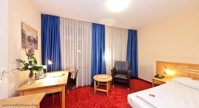 نووم هتل گیتس برلین شارلتنبورگ