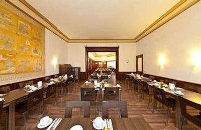 نووم هتل گیتس برلین شارلتنبورگ