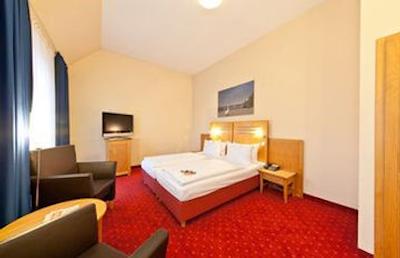 نووم هتل گیتس برلین شارلتنبورگ