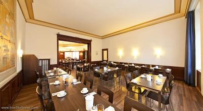 نووم هتل گیتس برلین شارلتنبورگ