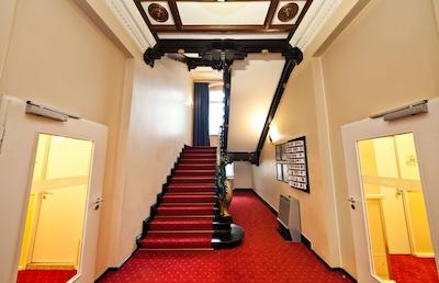 نووم هتل گیتس برلین شارلتنبورگ