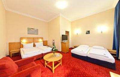 نووم هتل گیتس برلین شارلتنبورگ