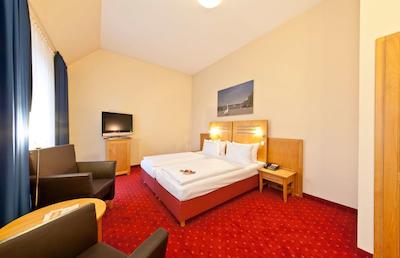 نووم هتل گیتس برلین شارلتنبورگ