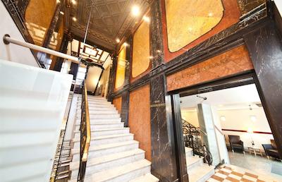 نووم هتل گیتس برلین شارلتنبورگ