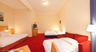 نووم هتل گیتس برلین شارلتنبورگ