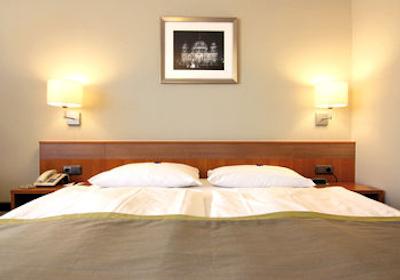 لئوناردو هتل برلین سیتی وست