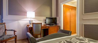 گرند ویسکنتی پالاس میلان