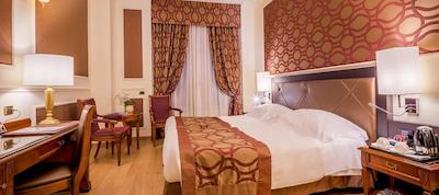 گرند ویسکنتی پالاس میلان