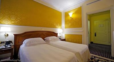 گرند ویسکنتی پالاس میلان