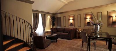 گرند ویسکنتی پالاس میلان