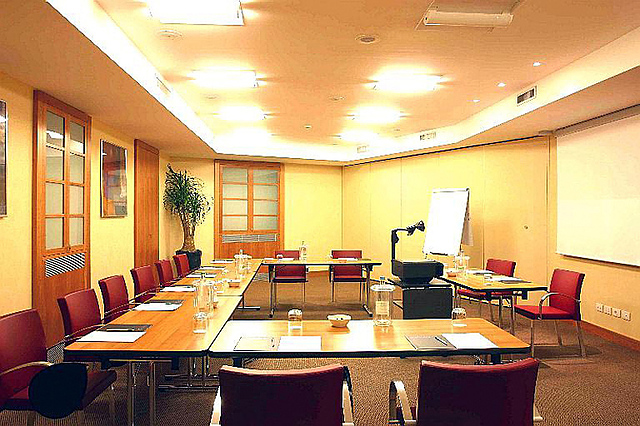 هالیدی این گریبلدی استیشن